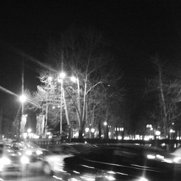 همراه‌نگاره:  #تجریش #شب #tehran #tajrish #city #night